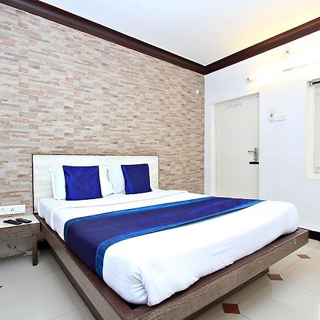Hotel Pratham International Ooty Dış mekan fotoğraf