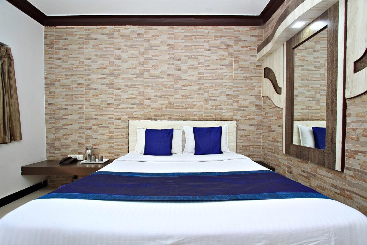 Hotel Pratham International Ooty Dış mekan fotoğraf