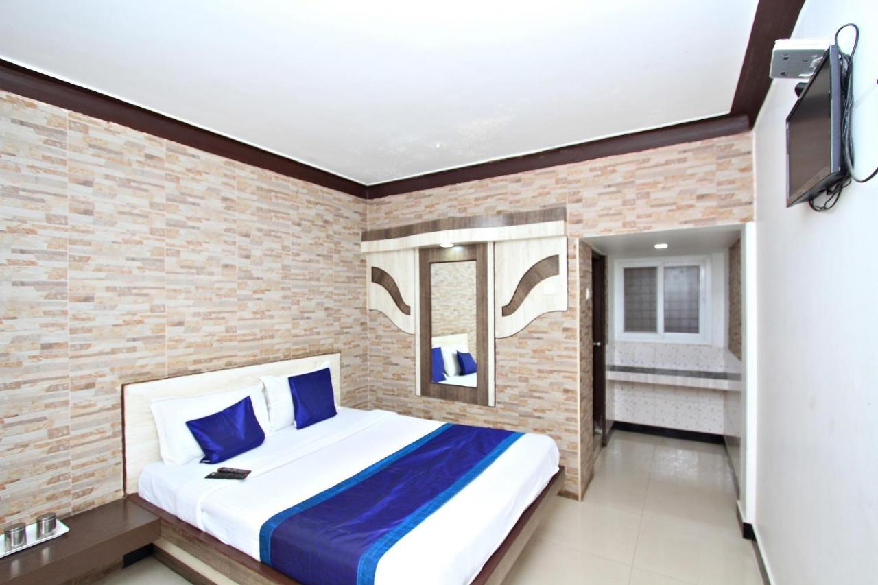 Hotel Pratham International Ooty Dış mekan fotoğraf